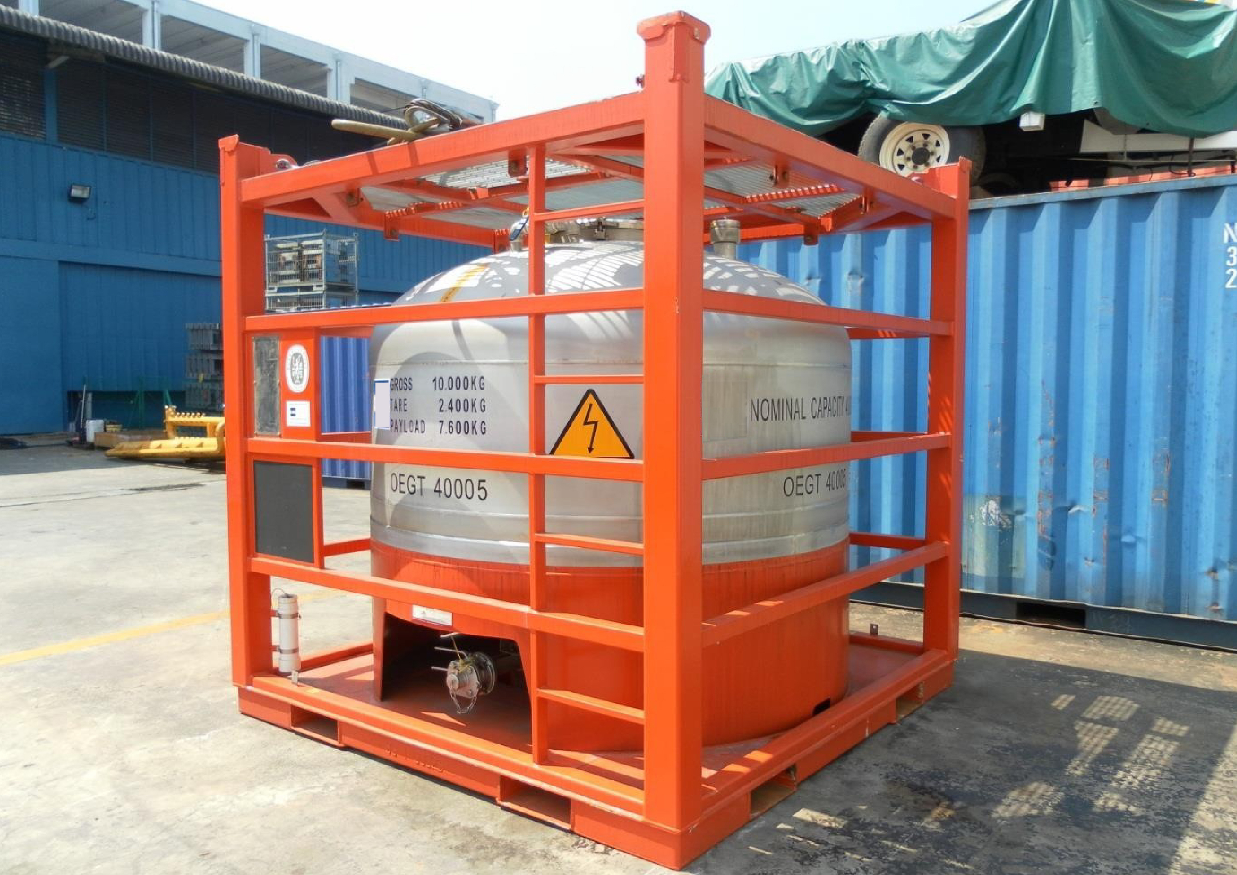 4000 Litre Vertical Chemical Tank (T7)
